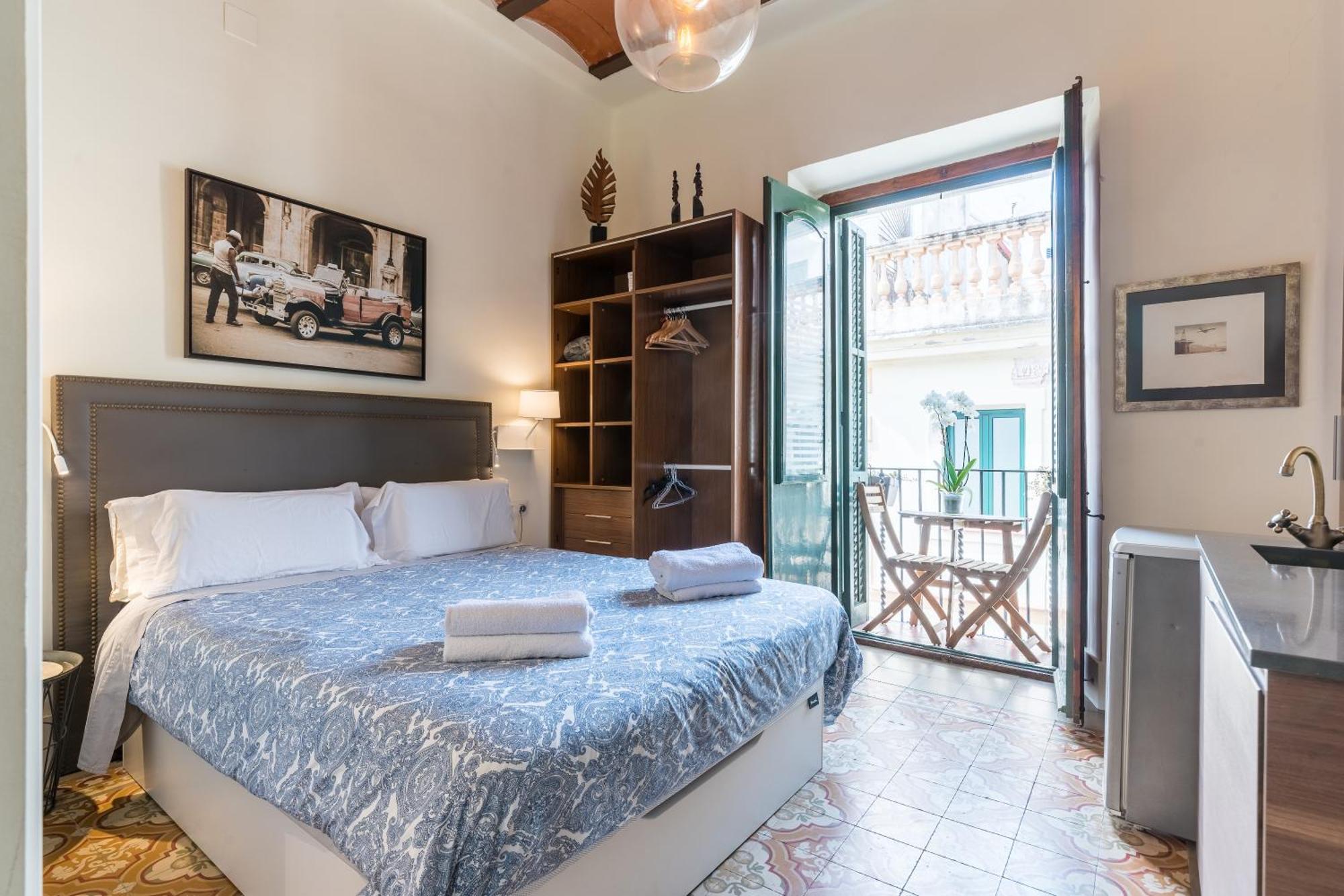 Apartamentos Bartomeu By Habama Group Sitges Luaran gambar